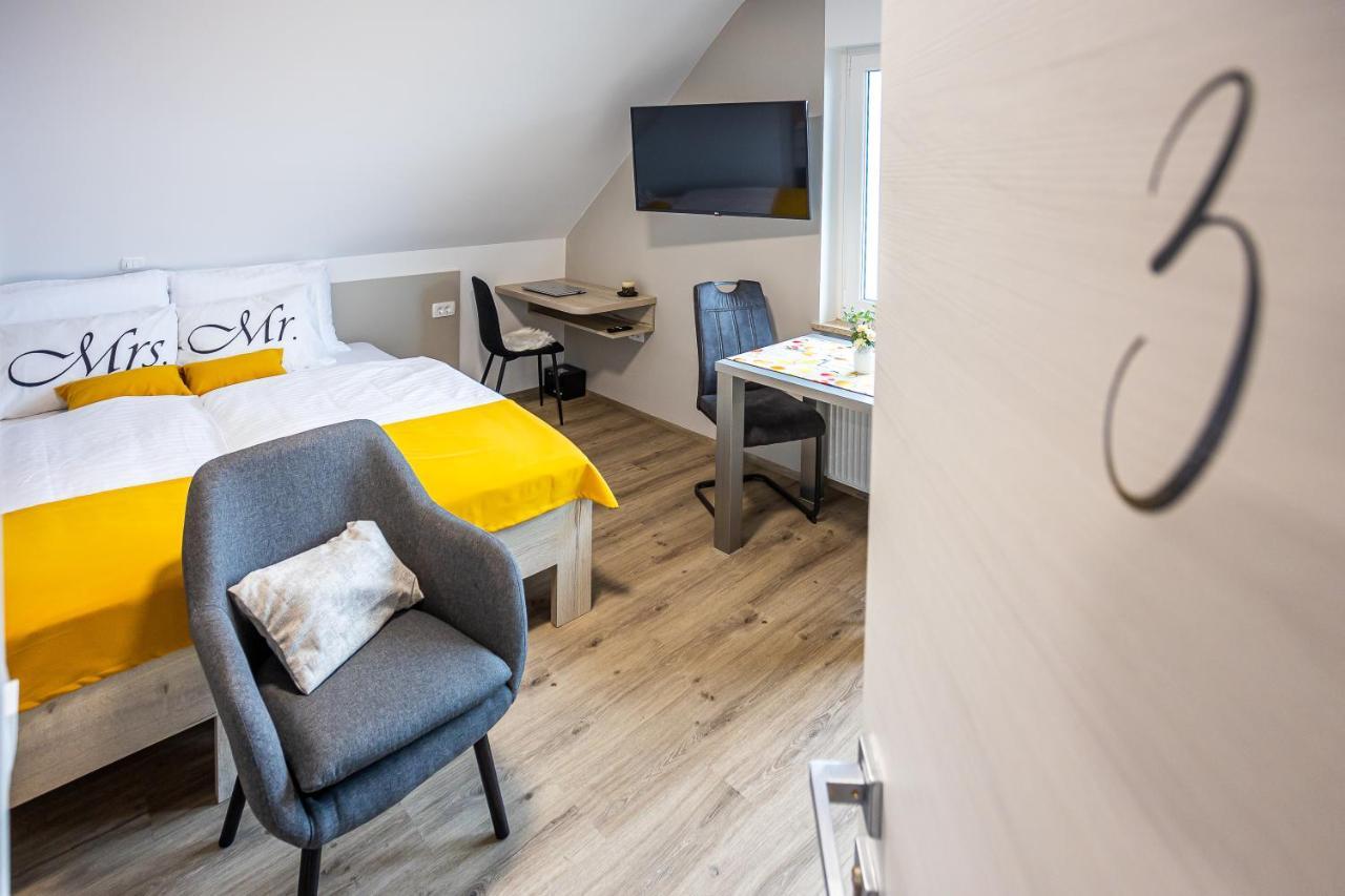 Apartmaji Pr Smolet Škofja Loka Exterior foto
